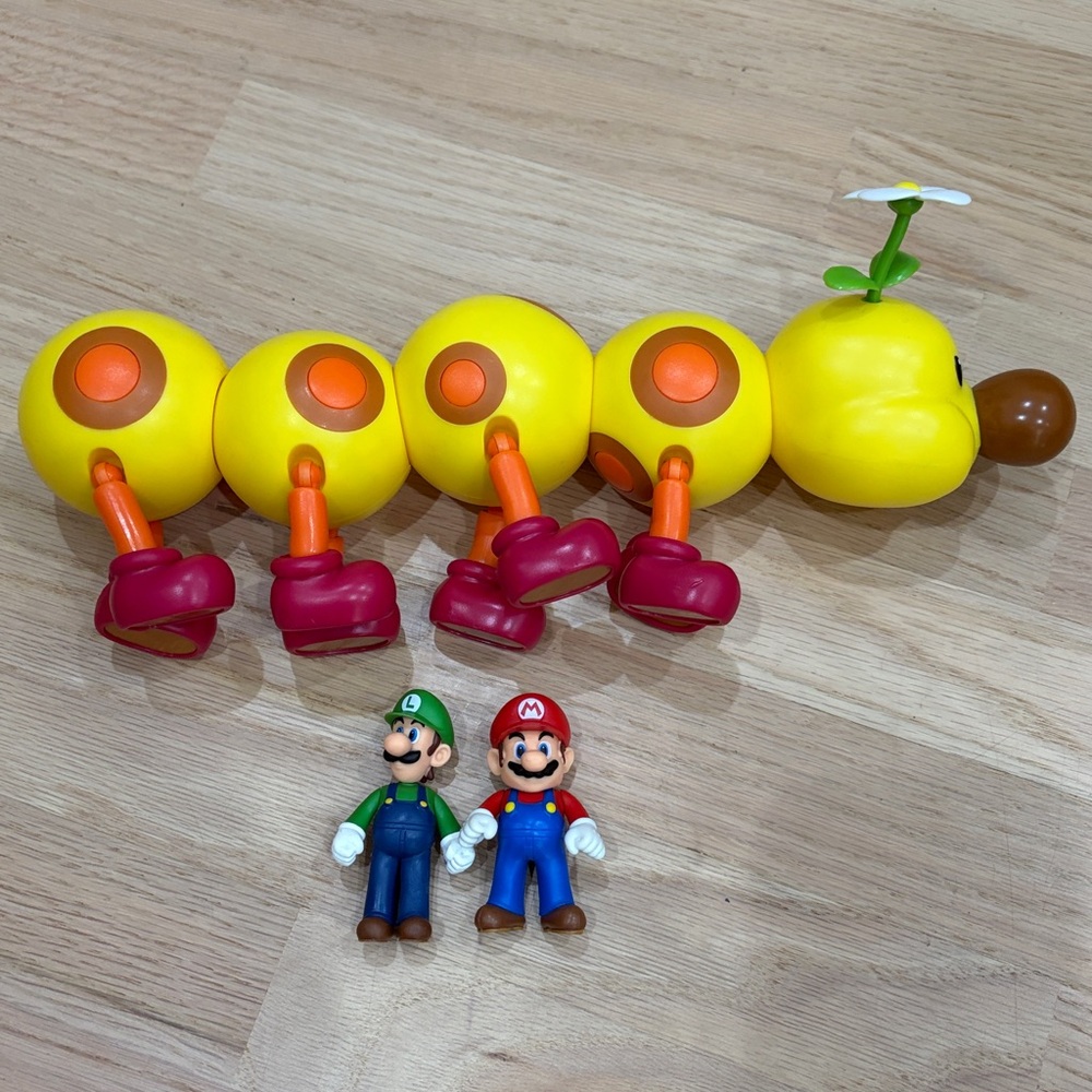 Wiggler toy Super Mario